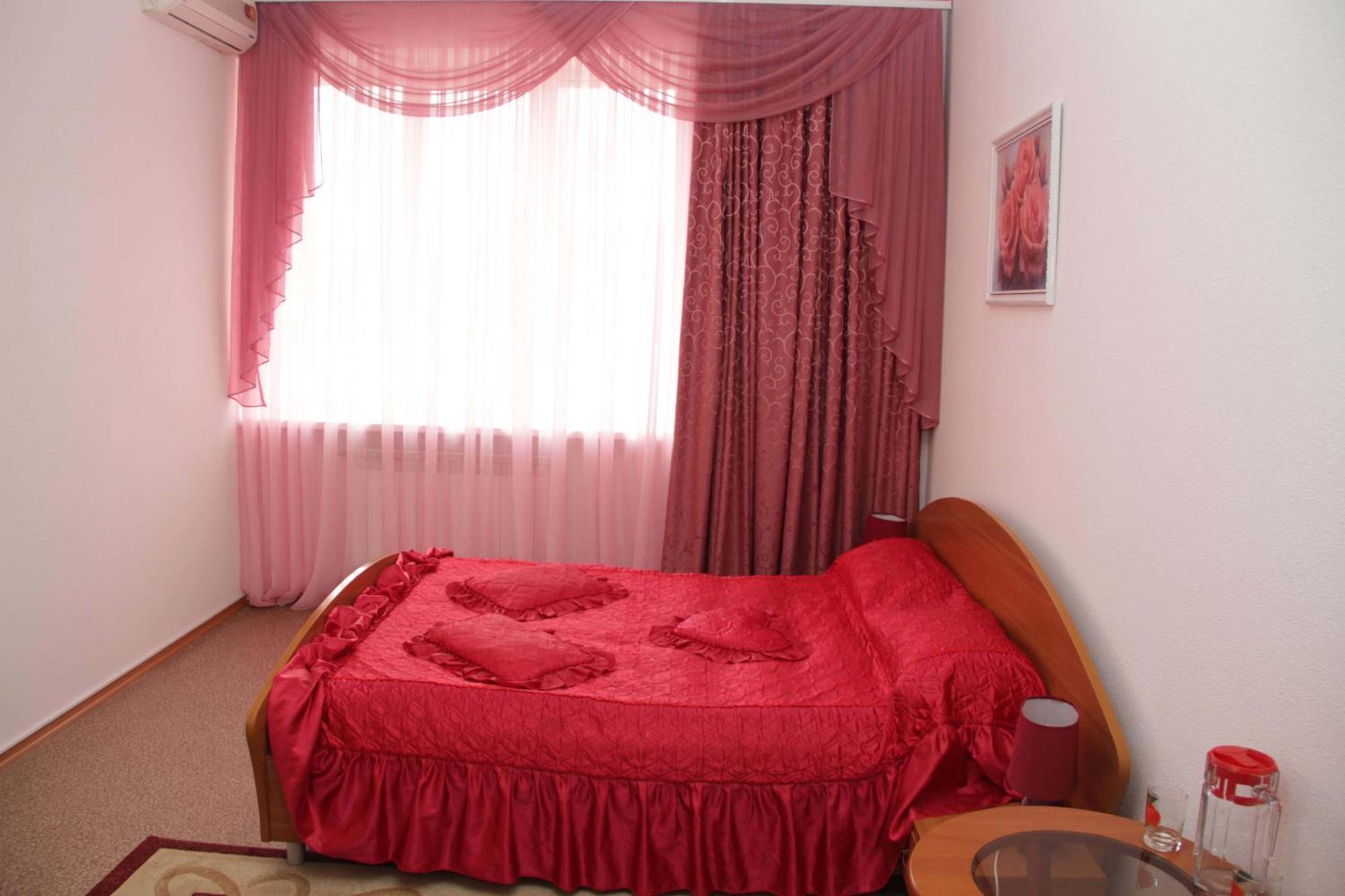 Kristina Hotel Zaporizhia Buitenkant foto